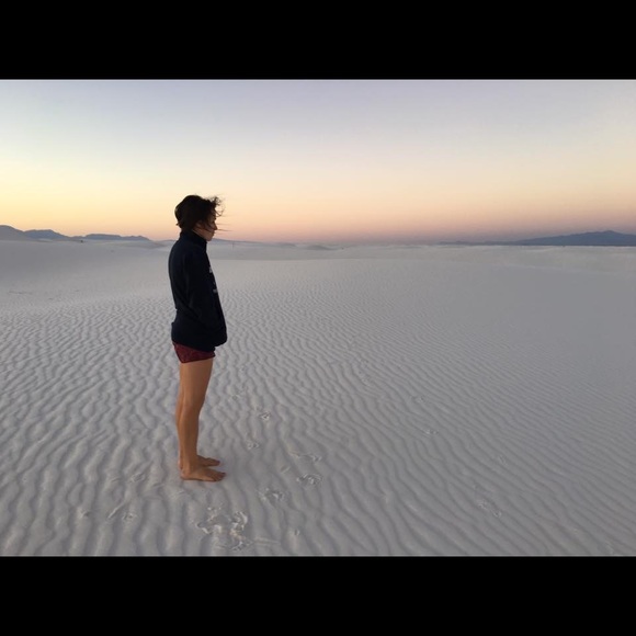 Meet your Posher, Laura - Picture 4 of 5